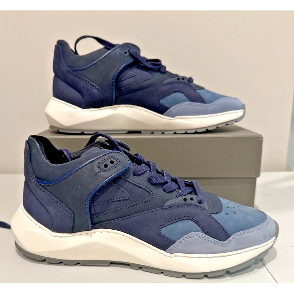 Filling Pieces Size 39/M6W8 Low Legacy Arch Runner Foil Navy Anthracite Barneys